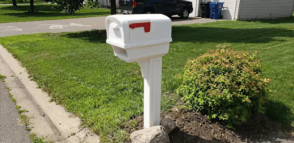Mailbox installation for a residential curbside mailbox in West Palm Beach, FL